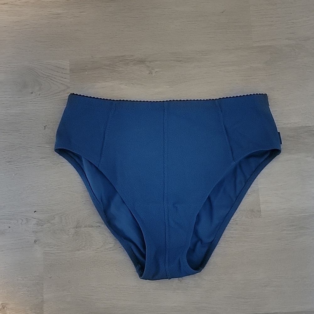 NWOT High Waisted‎ Swim Suit Bottom